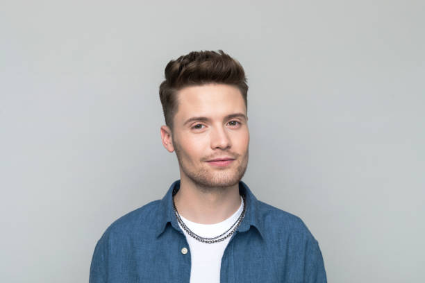 Fashion advice for men: Rocking a necklace with a collared shirt look